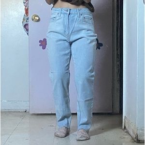 mom jeans